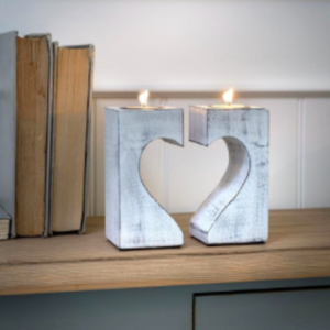 White Broken Heart Wooden Tealight Holder